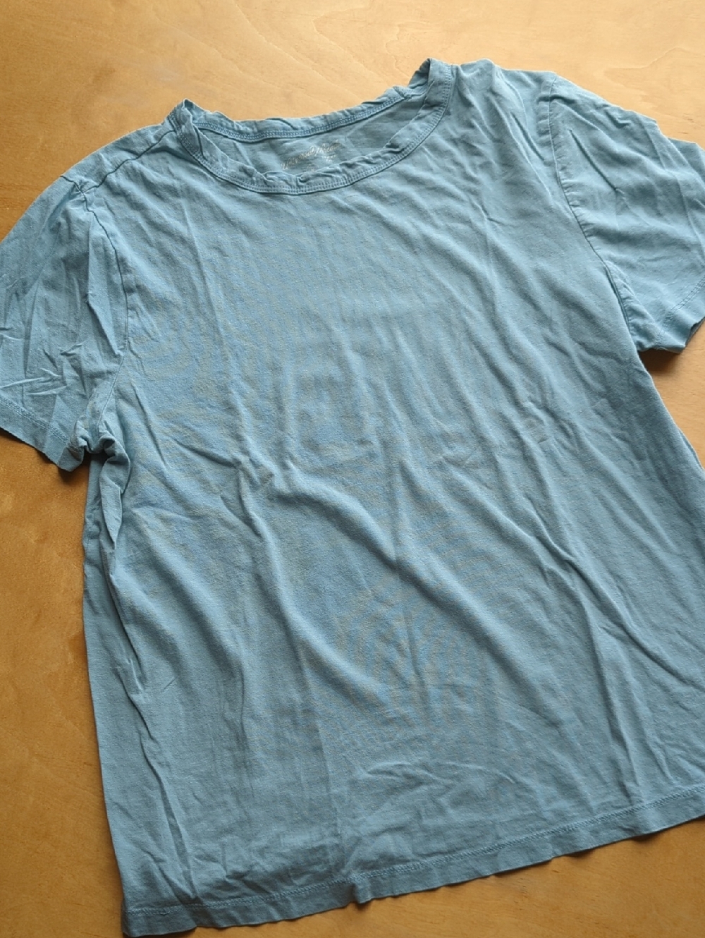 Universal Thread Women's Light Blue Short Sleeve Tee